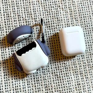 Apple 2nd Gen Airpods